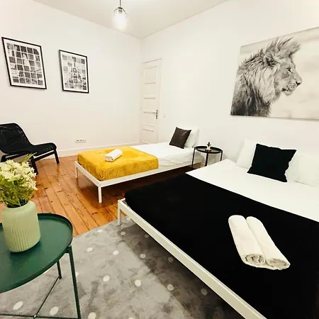 High Standard Centre Close To Attractions * ליסבון