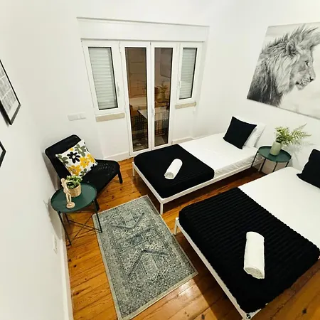 High Standard Centre Close To Attractions אכסניה ליסבון