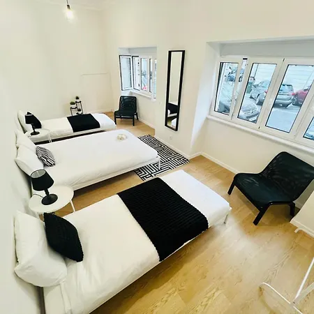 Hostel High Standard Centre Close To Attractions *