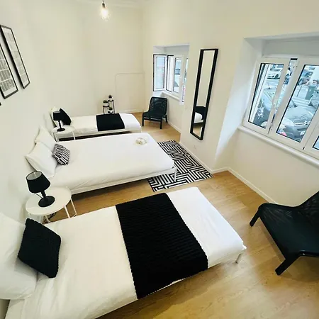 Hostel High Standard Centre Close To Attractions