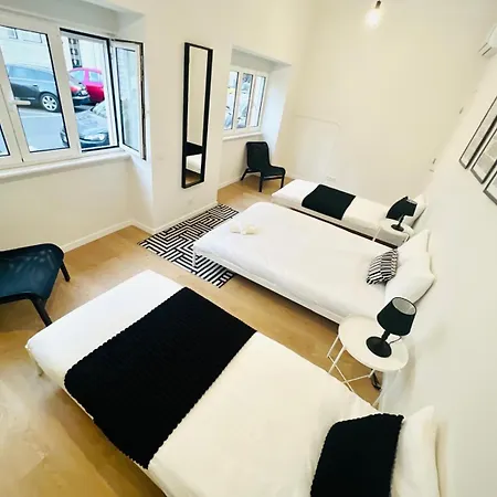 High Standard Centre Close To Attractions