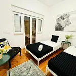 호스텔 High Standard Centre Close To Attractions *